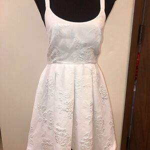 Elegant White Floral Dress